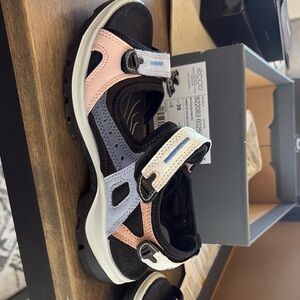 Women’s New Ecco Multi-Color Sandals